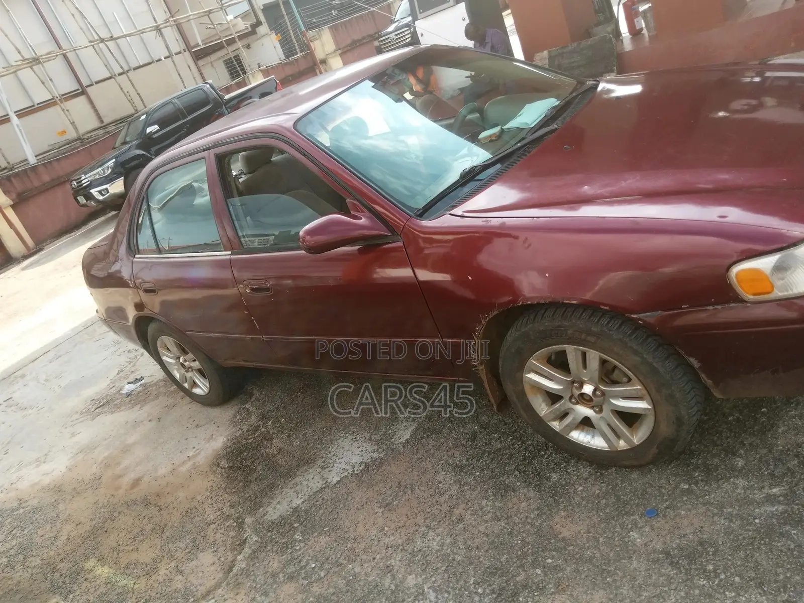 Toyota Corolla 2000 Red