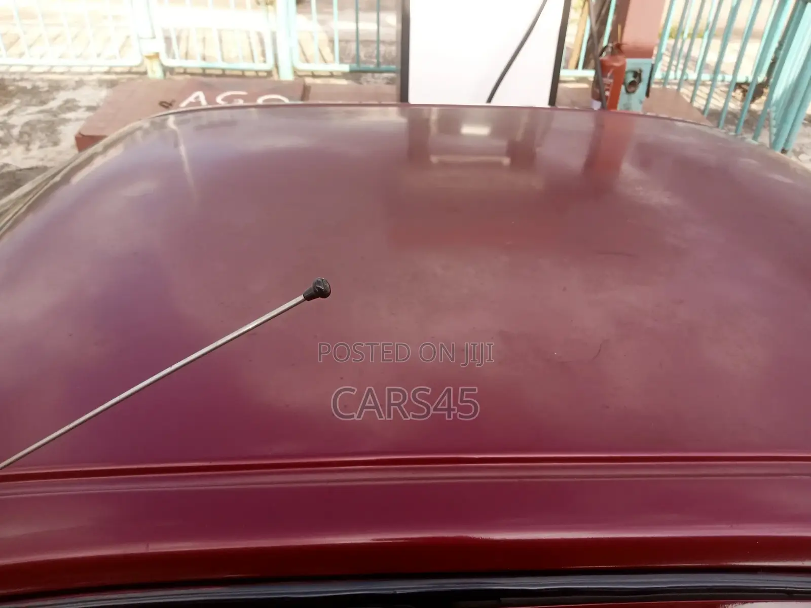 Toyota Corolla 2000 Red