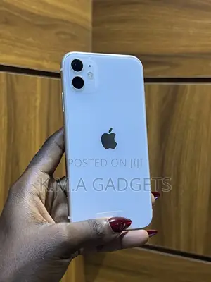 Apple iPhone 11 64 GB White