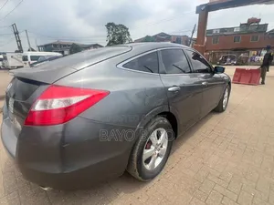 Honda Crosstour 3.5 AWD 2011 Gray