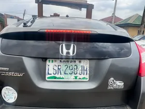Honda Crosstour 3.5 AWD 2011 Gray