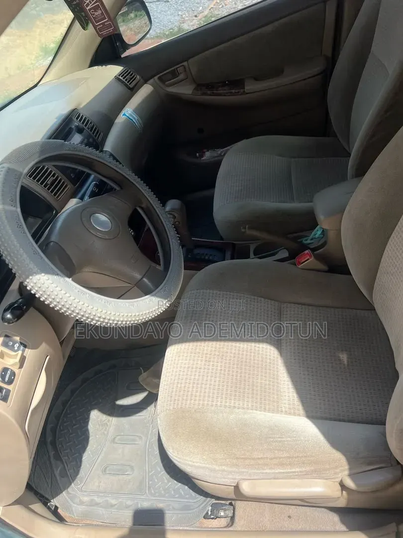 Toyota Corolla Sedan 2005 Green