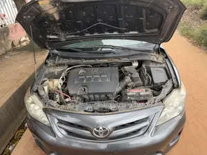 Toyota Corolla 2012 Gray