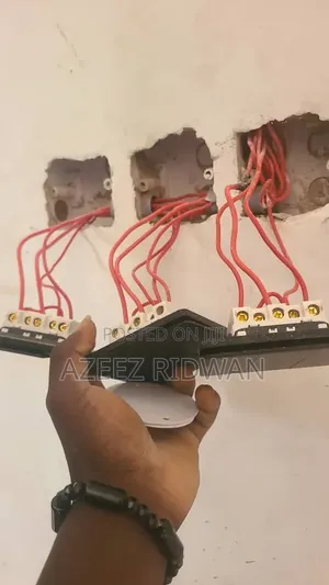 Eletrician