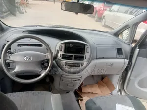 Toyota Previa Automatic 2005 Silver