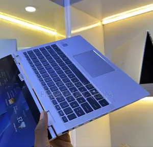Laptop HP EliteBook x360 1040 G7 16GB Intel Core i7 SSD 256GB