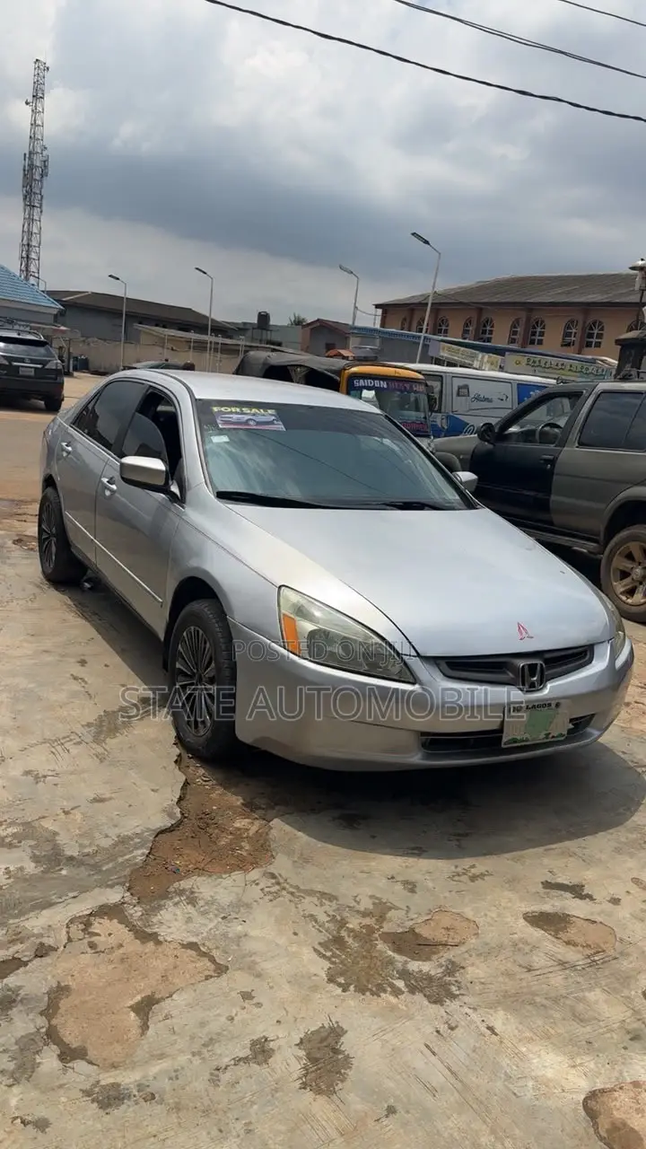 Honda Accord 2005 Blue