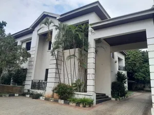 5bdrm Duplex in Maitama for rent