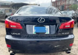 Lexus IS 250 2009 Blue