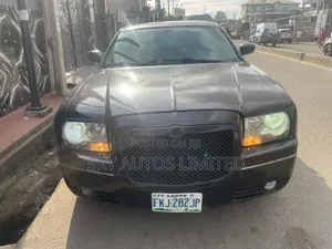Chrysler 300 2010 Black