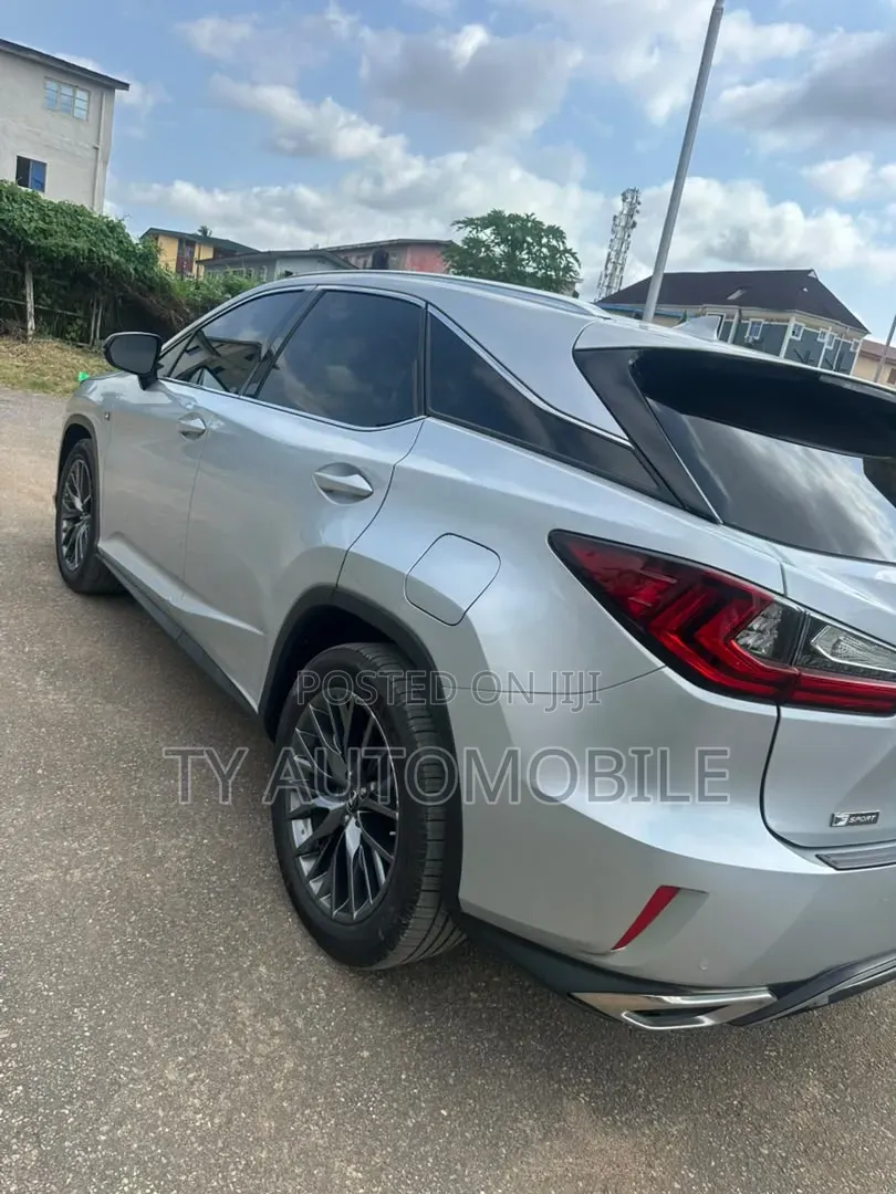 Lexus RX 2018 Silver