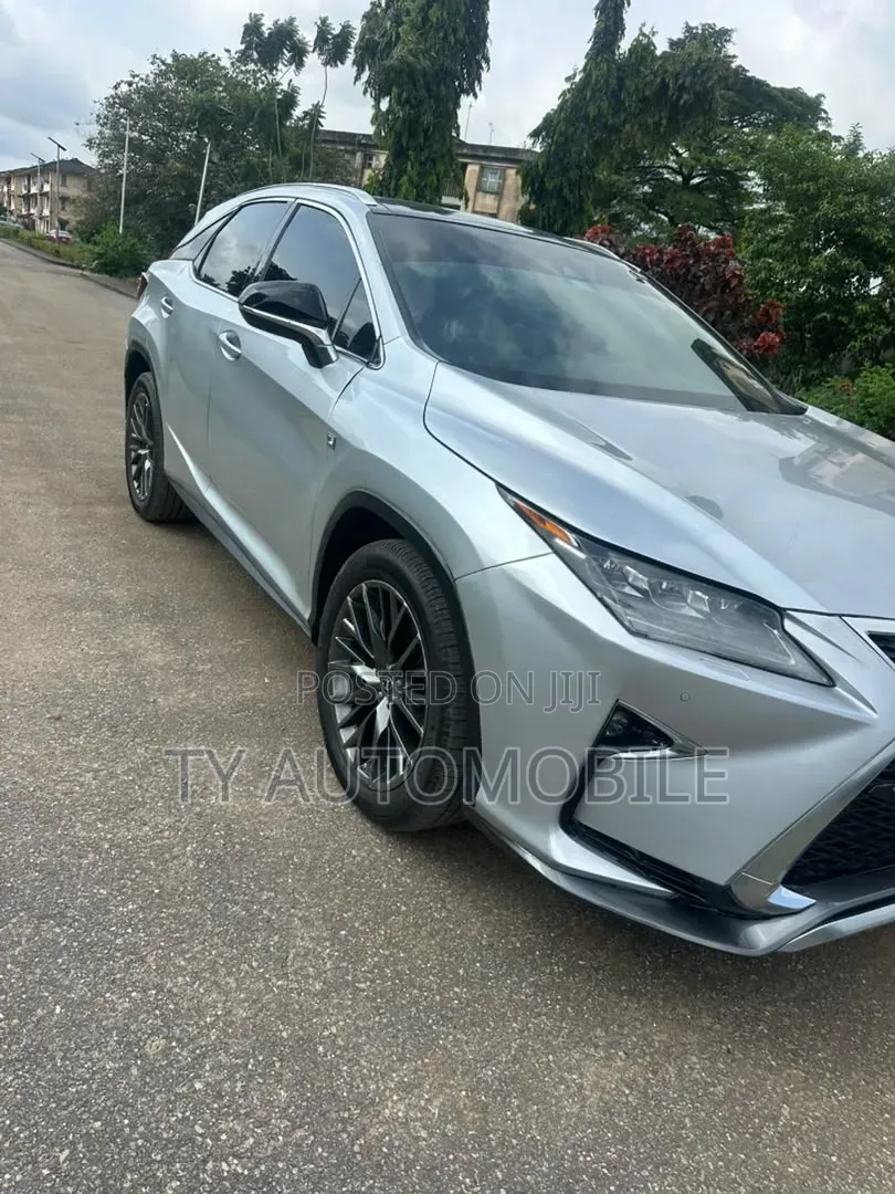 Lexus RX 2018 Silver