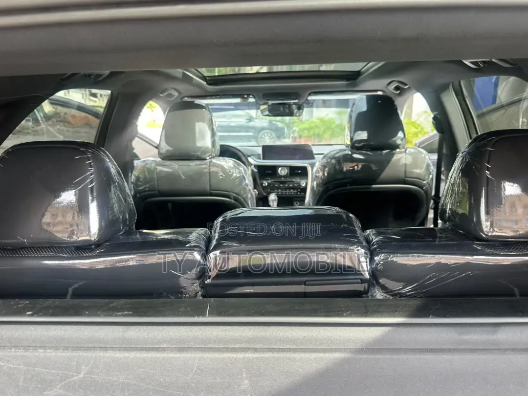 Lexus RX 2018 Silver