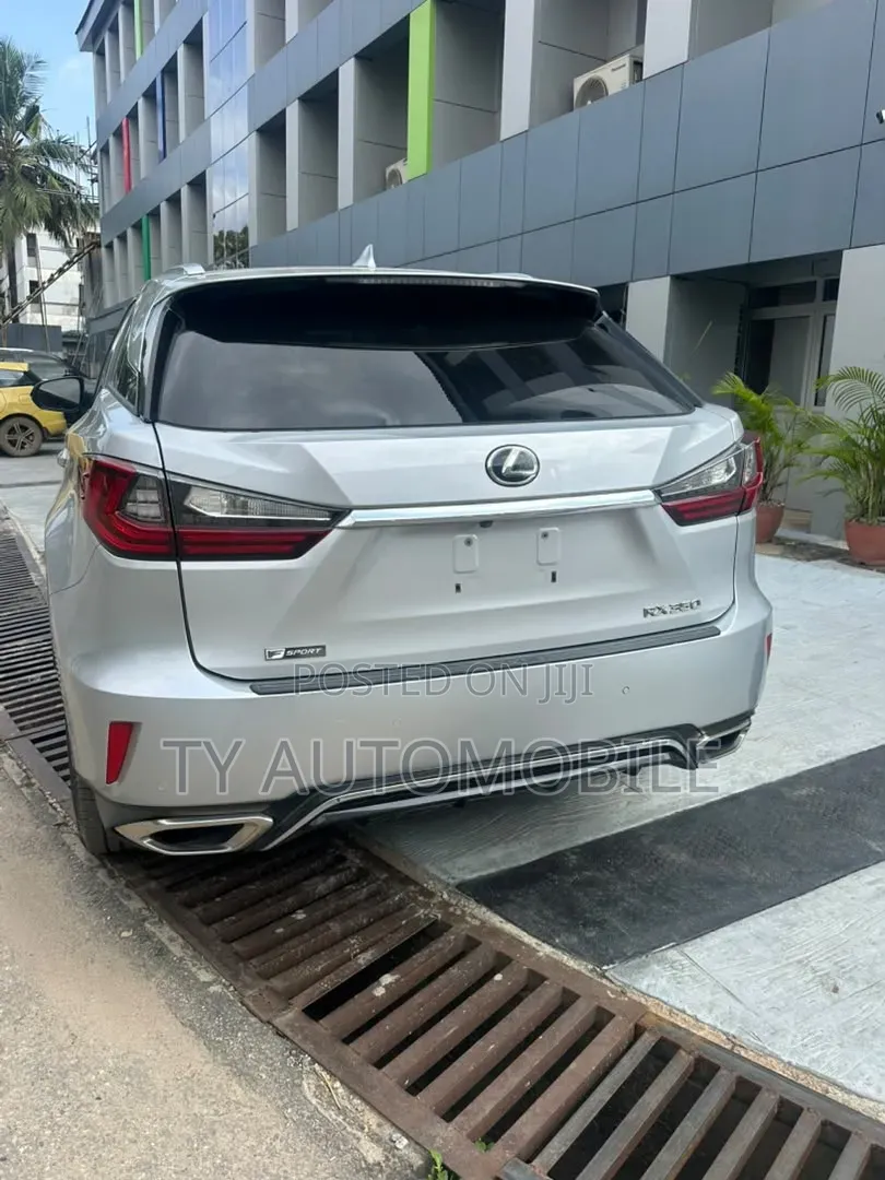 Lexus RX 2018 Silver