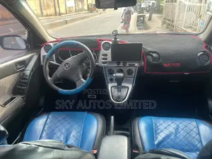 Toyota Matrix Standard FWD (1.8L 4cyl 5M) 2004 Blue