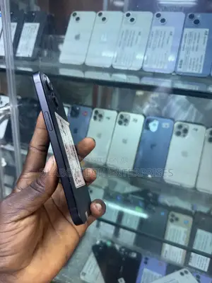 Apple iPhone 15 128 GB Black