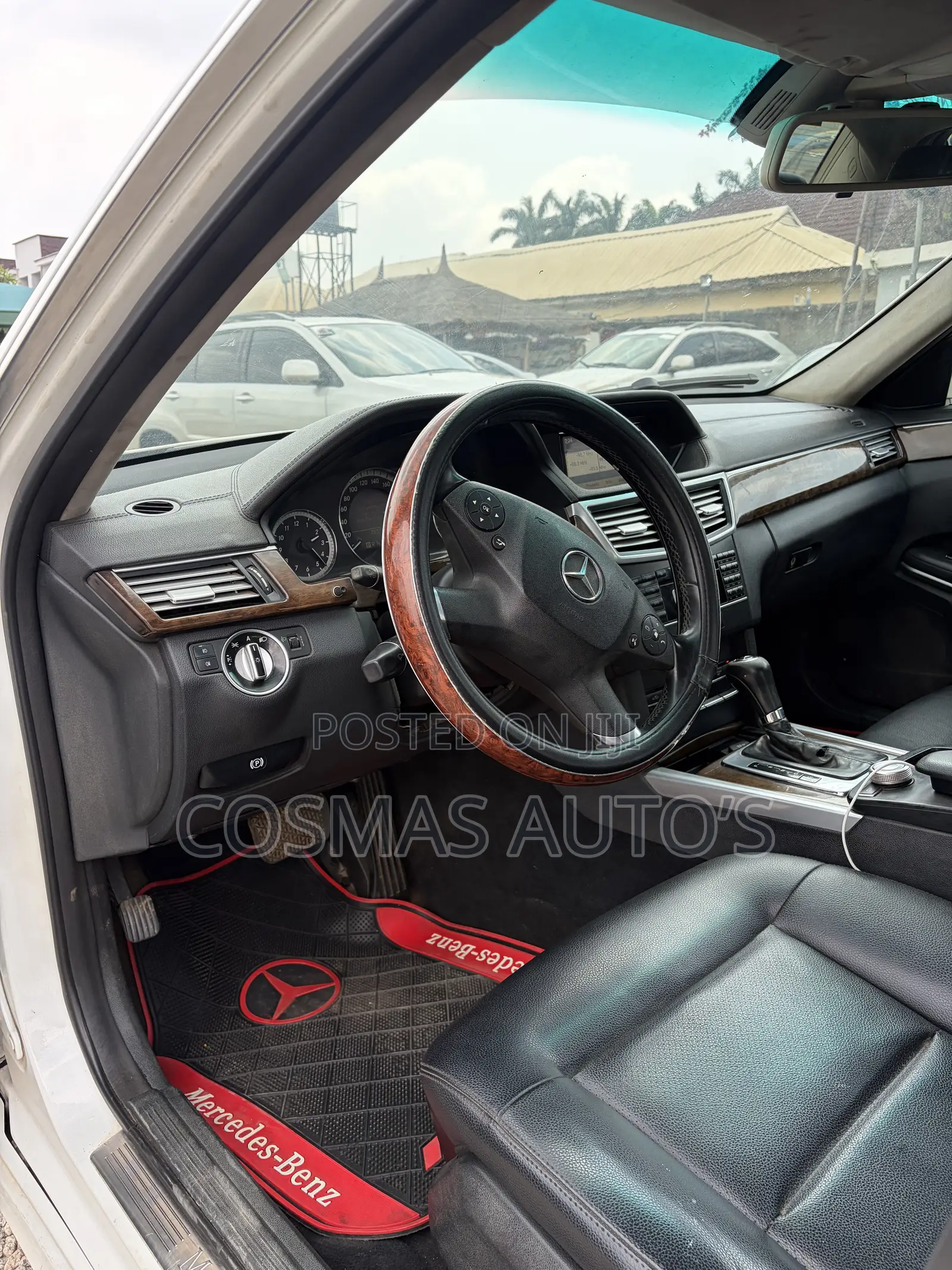 Mercedes-Benz E200 2011 White
