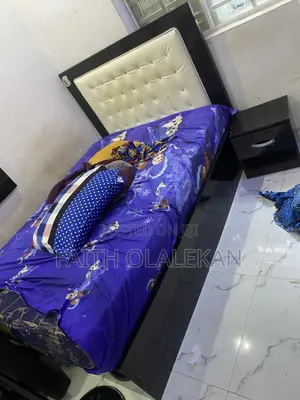 Neatly Used Bedframe 1and Half by 6