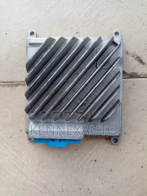 2023/2025 Mercedes-Benz Amplifier