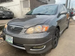 Toyota Corolla LE 2007 Gray