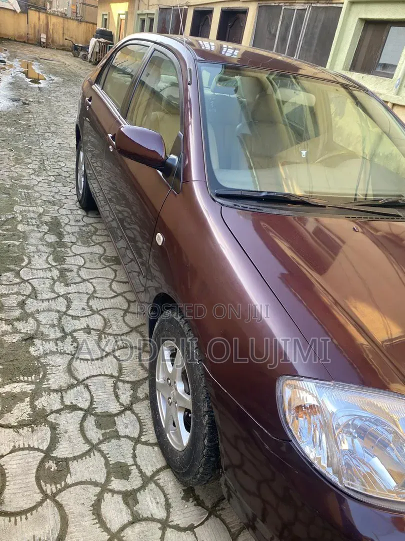 Toyota Corolla 2003 Burgundy
