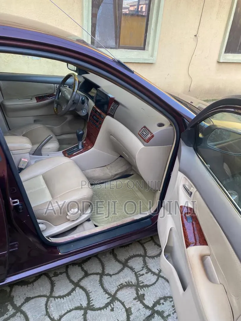 Toyota Corolla 2003 Burgundy