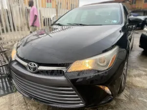 Toyota Camry SE 4dr Sedan (2.5L 4cyl 6A) 2015 Black