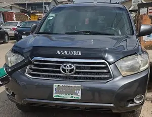 Toyota Highlander 4x4 2008 Gray