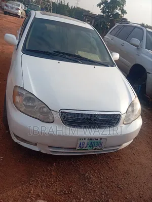 Toyota Corolla 2003 White