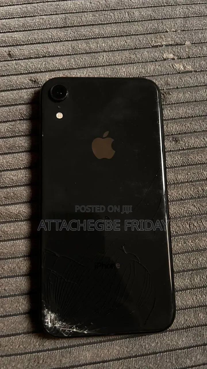 Apple iPhone XR 64 GB Black