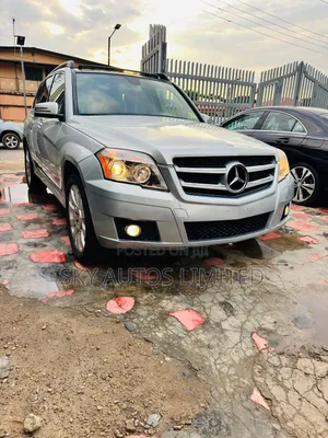 Mercedes-Benz GLK-Class 350 4MATIC 2011 Silver