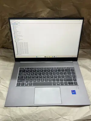 Laptop HP ZBook Studio G8 32GB Intel Core i7 SSD 512GB