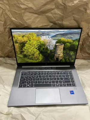 Laptop HP ZBook Studio G8 32GB Intel Core i7 SSD 512GB