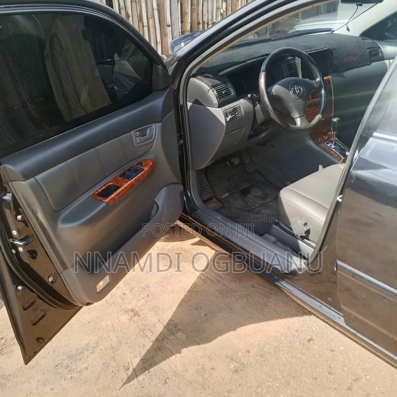 Toyota Corolla 2006 Black