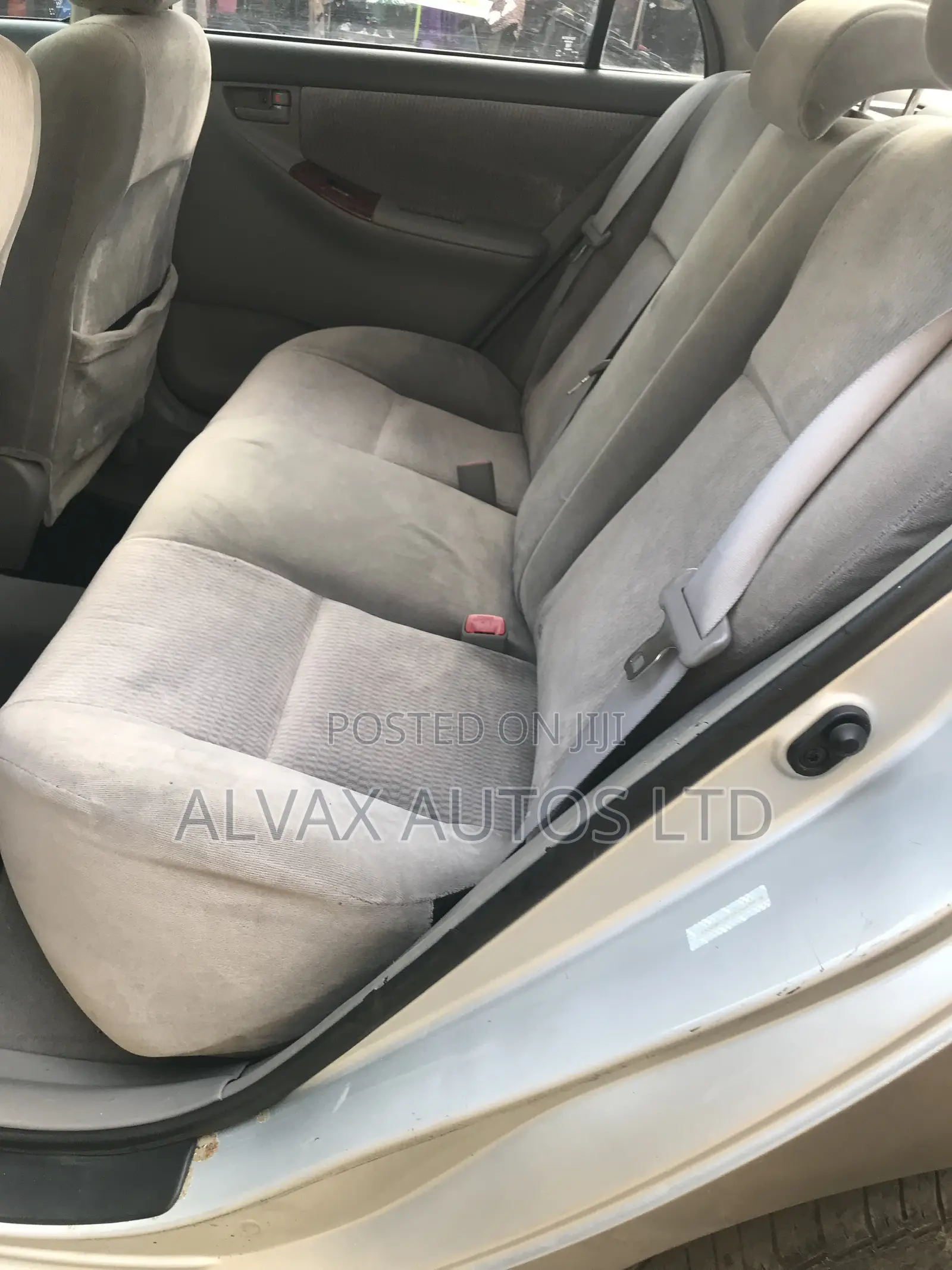 Toyota Corolla 2005 Silver