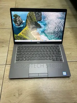 Laptop Dell Latitude 5400 8GB Intel Core i7 SSD 256GB