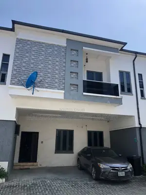 4bdrm Duplex in Lagos, Ikota for rent