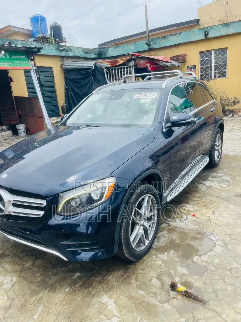 Mercedes-Benz GLC-Class 2016 Blue