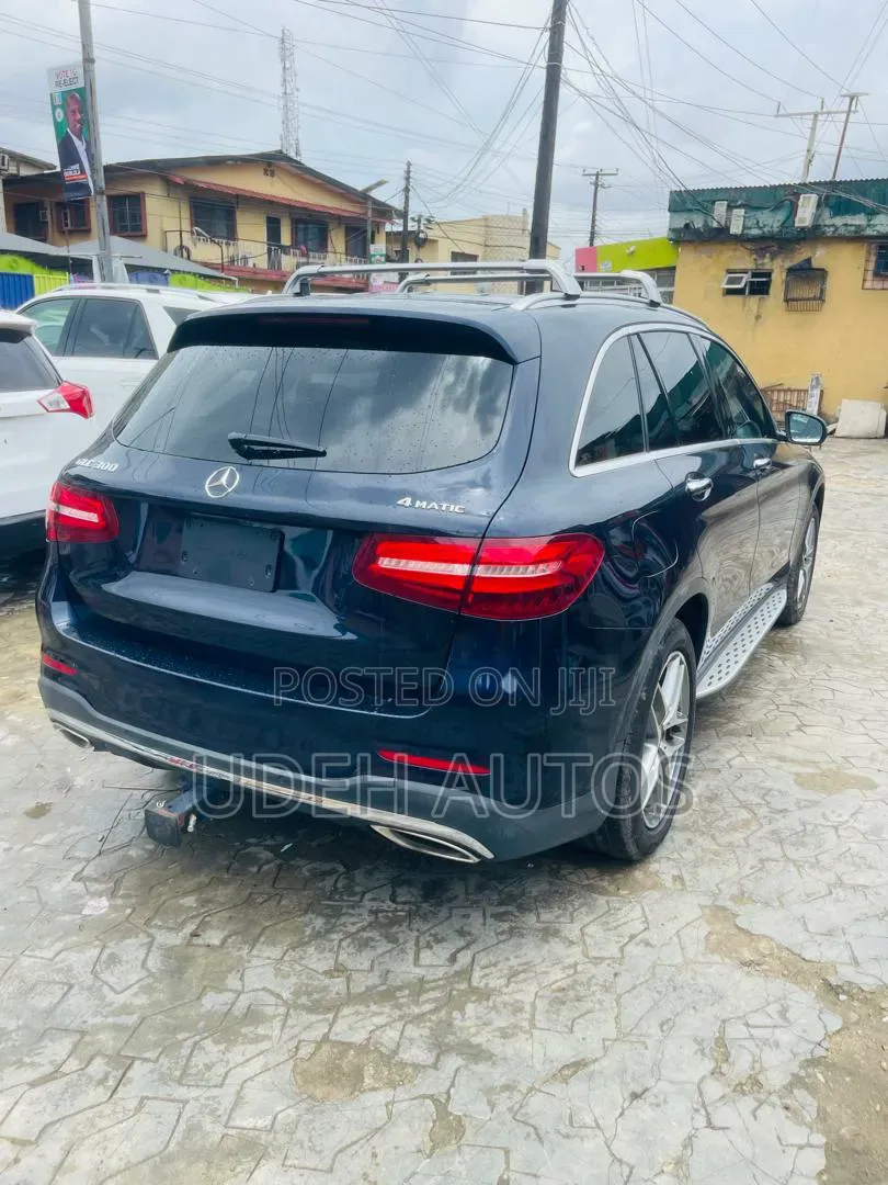 Mercedes-Benz GLC-Class 2016 Blue