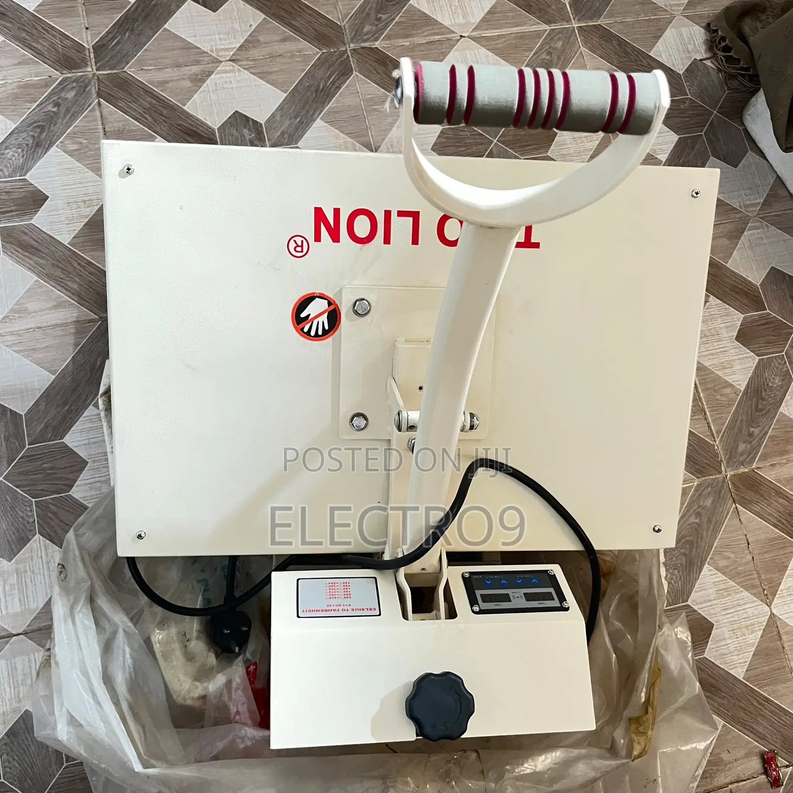 Heat Press Machine (Two Lion)