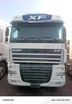 Daf XF 105.460 Euro5 Automatic 6 Tire and 10 Boat