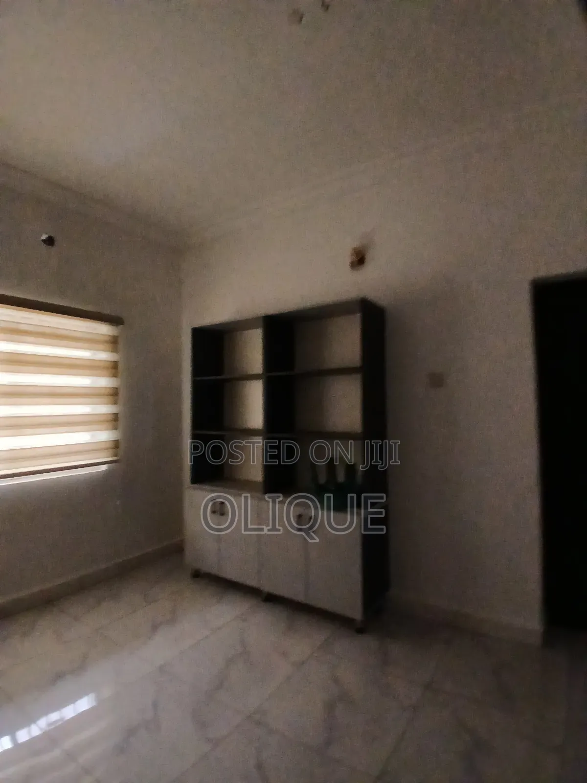 6bdrm Duplex in Wuse 2 for rent