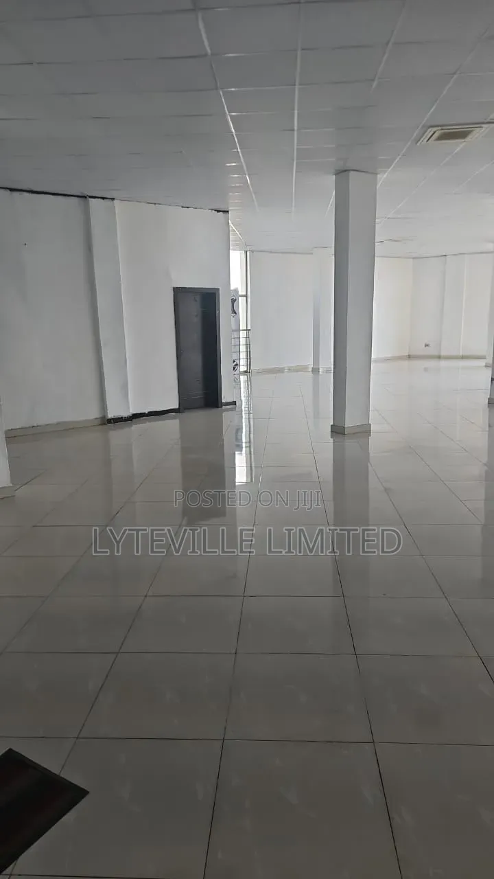 Office/Shop Space 507.24sqm