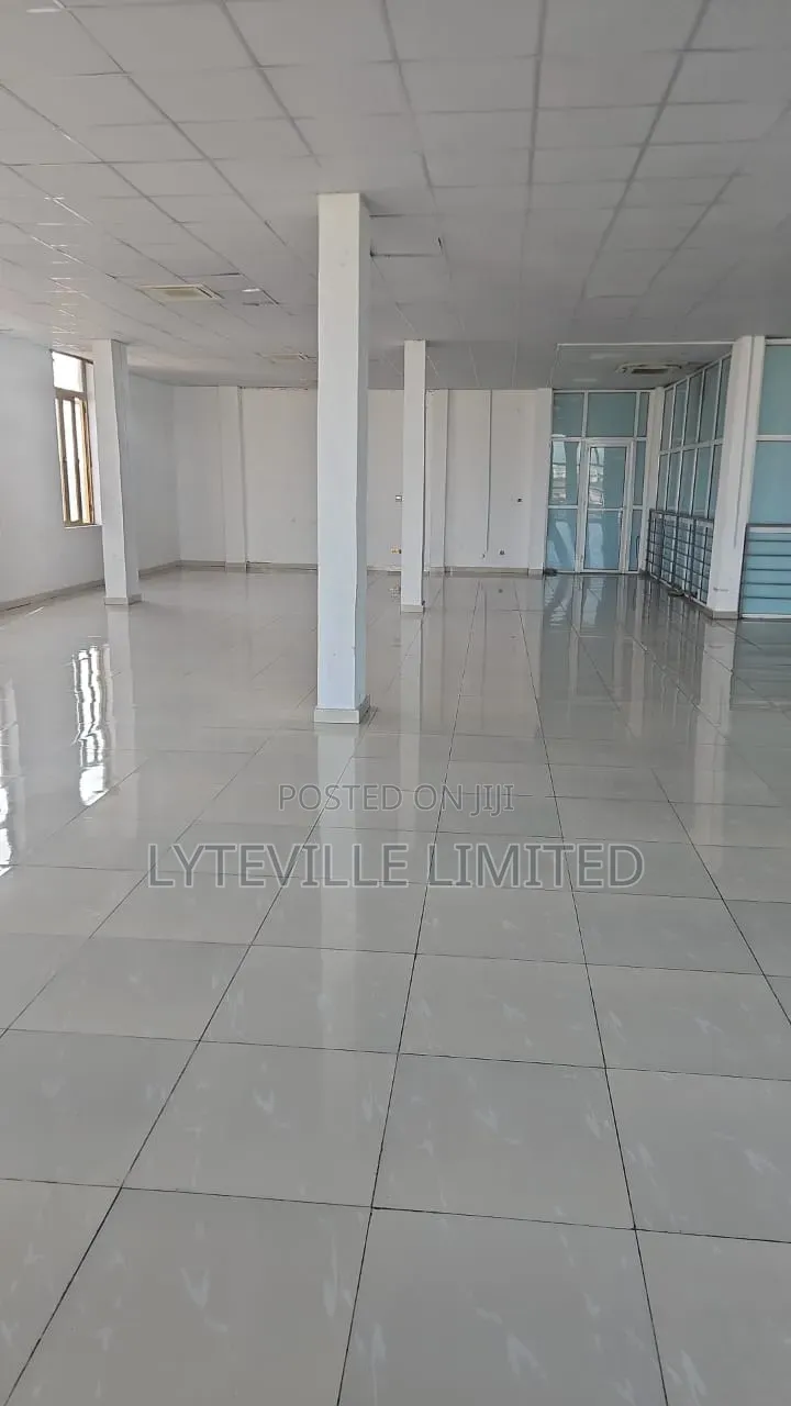 Office/Shop Space 507.24sqm