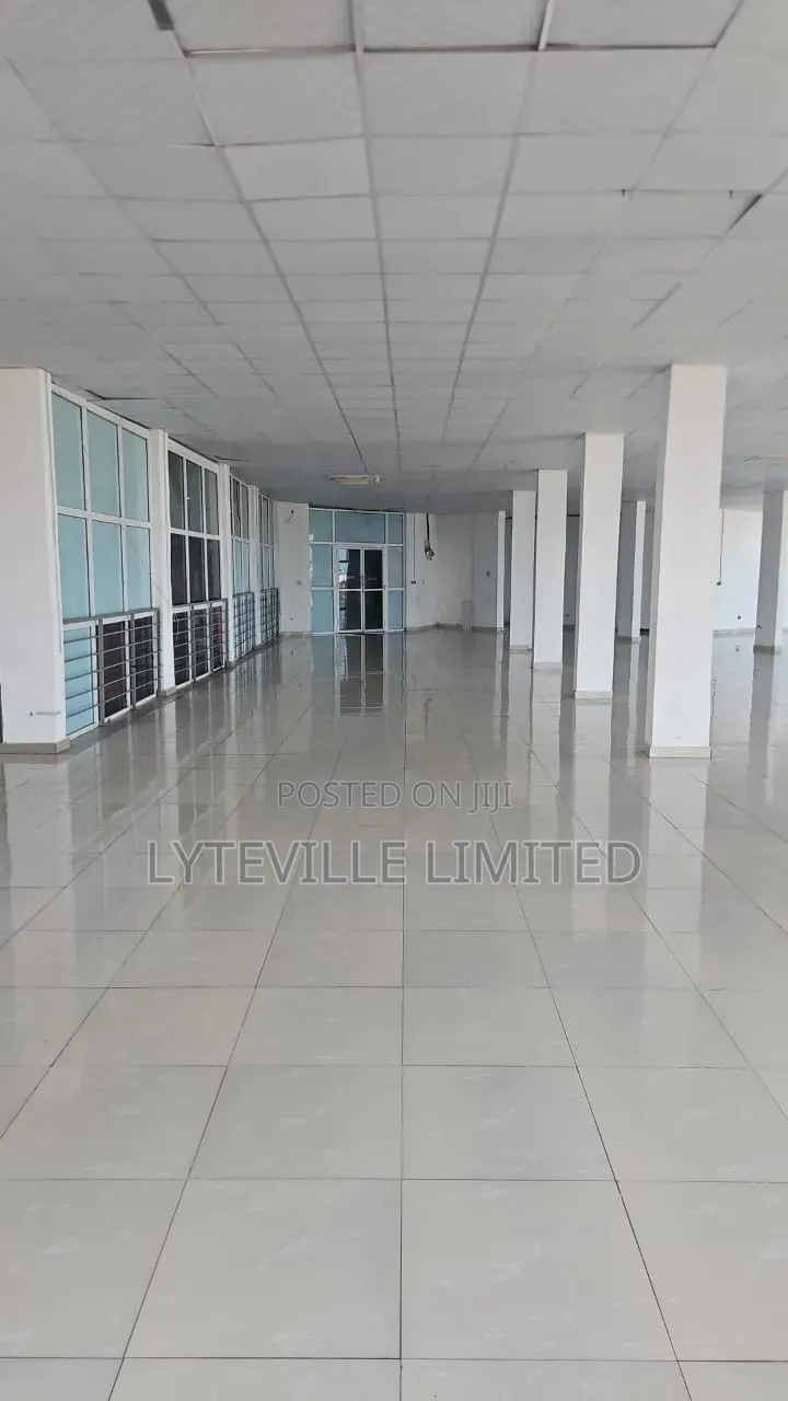 Office/Shop Space 507.24sqm