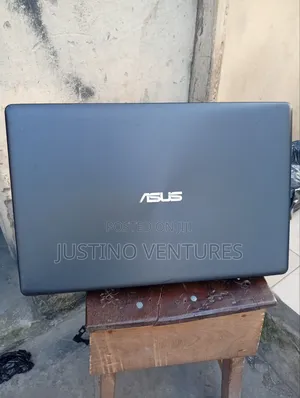 Laptop Asus K555LD 8GB Intel Core i7 HDD 500GB