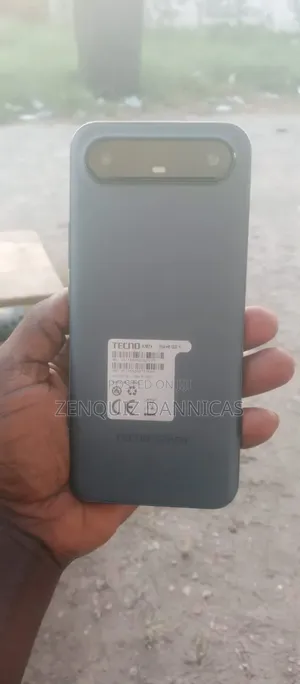 Tecno Spark Slim 256 GB Black