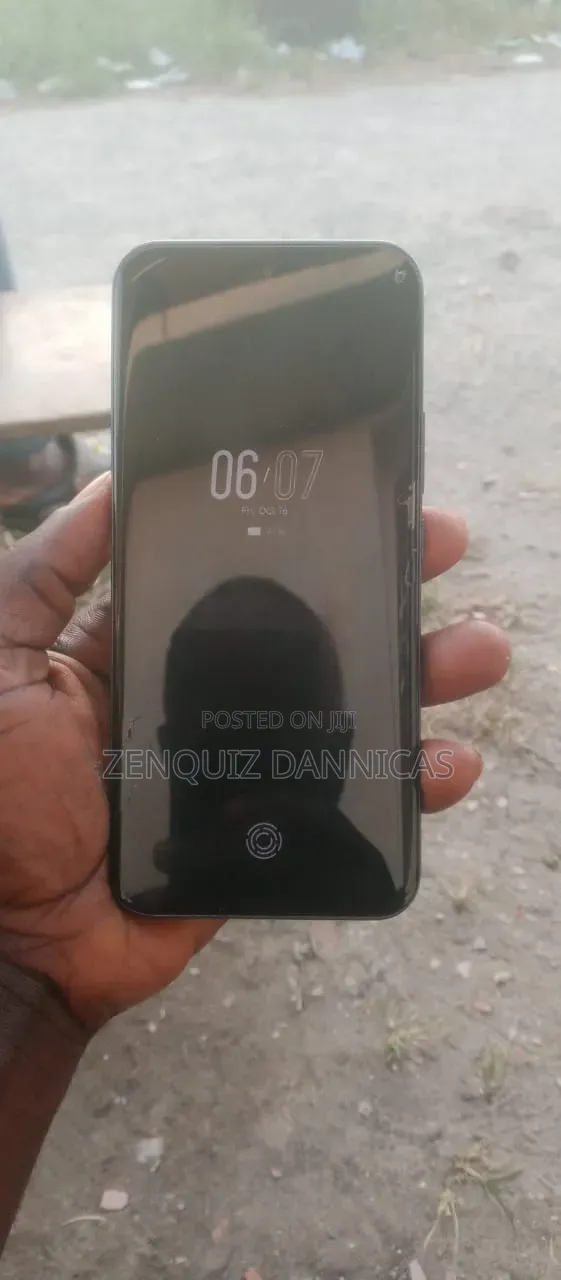 Tecno Spark Slim 256 GB Black