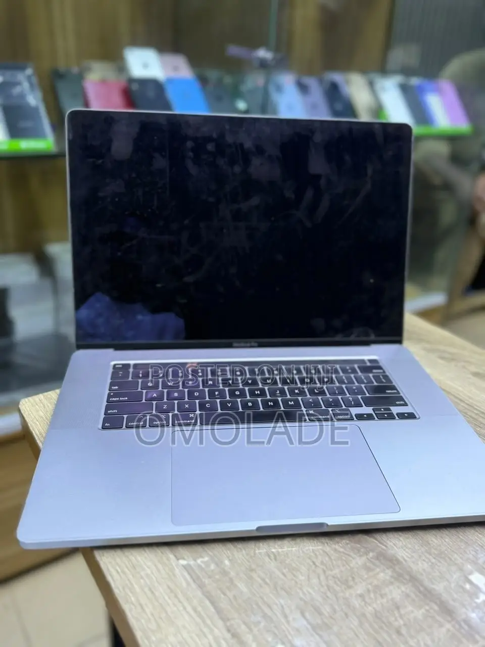 Laptop Apple MacBook Pro 2019 12GB Intel Core i7 SSD 512GB