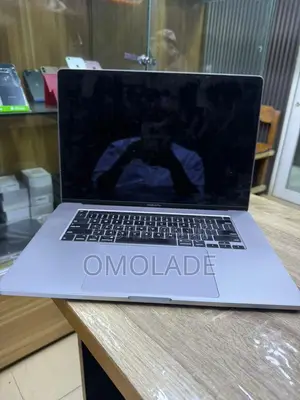 Laptop Apple MacBook Pro 2019 12GB Intel Core i7 SSD 512GB